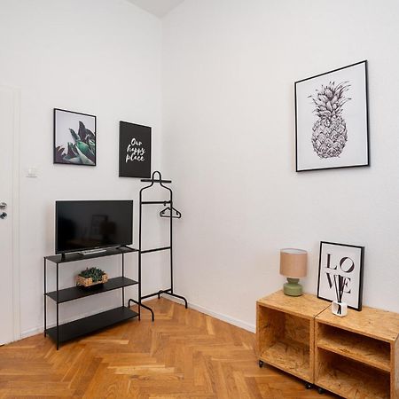 A.S. Home Swidnicka Street Wroclaw Exterior photo